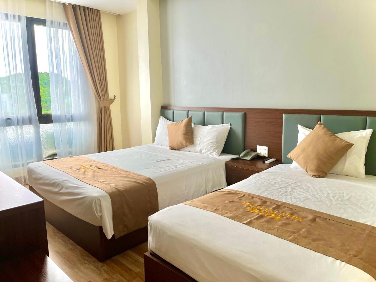 Dong Khe Sau Cat Ba Rosalia Hotel מראה חיצוני תמונה